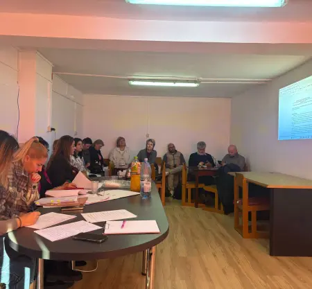 Astăzi, a avut loc o întâlnire a Comitetului Județean pentru accelerarea procesului de dezinstituționalizare și prevenirea instituționalizării Satu Mare